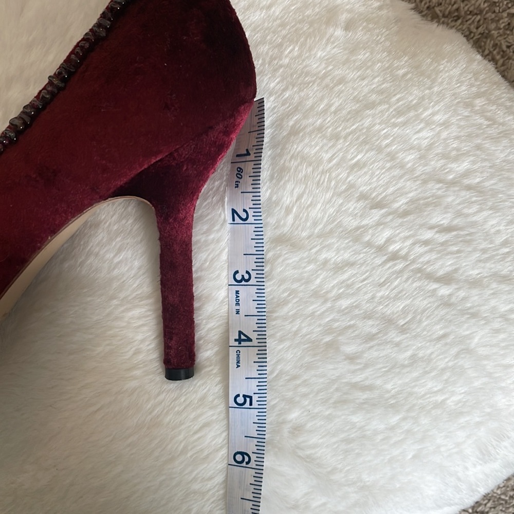 Gucci Tom Ford Era 1990s crushed velvet garnet stone maroon pumps size 9 Y2K - Picture 15 of 15